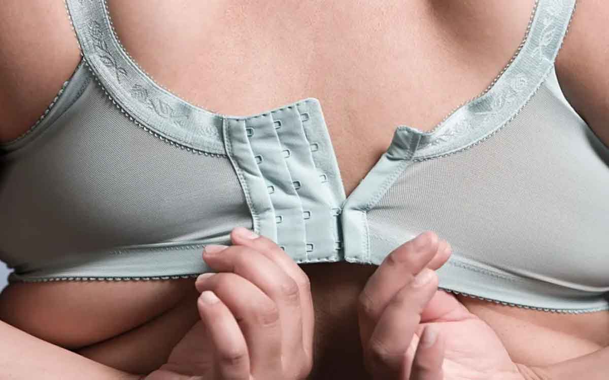 what happens if women wear tight bra 