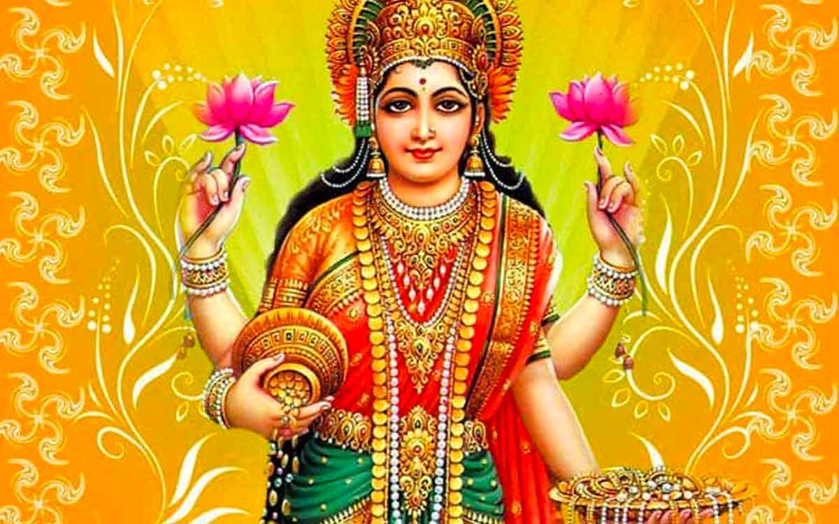 lakshmi devi will not stay in your house if you have these habbits 