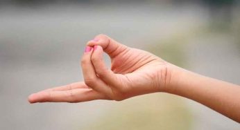 థైరాయిడ్ గ్రంధుల పనితీరు మెరుగుపరిచే ప్రాణ ముద్ర..!