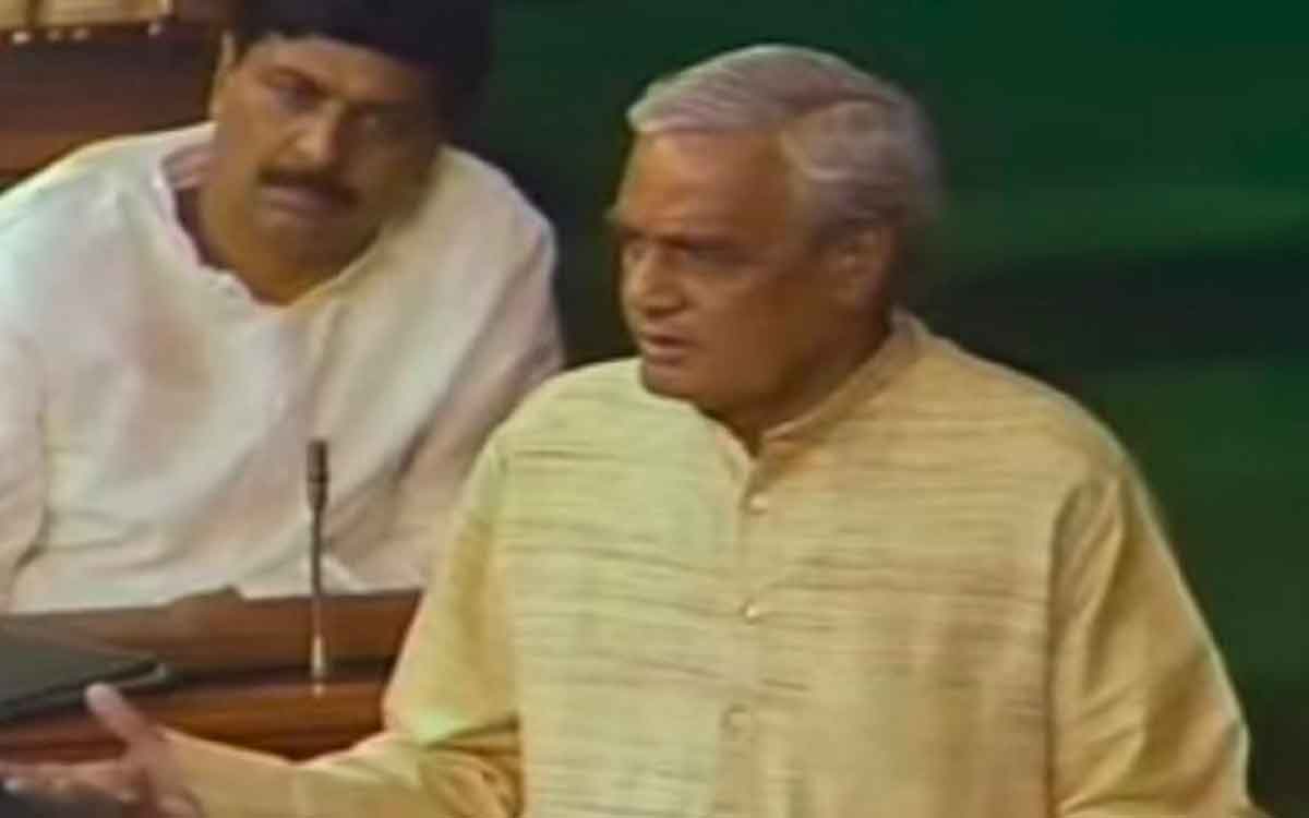 what happened then when vajpayee unbelievable motion 