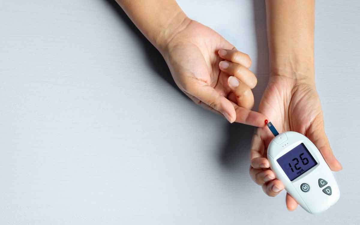 people with diabetes are not getting enough sleep 