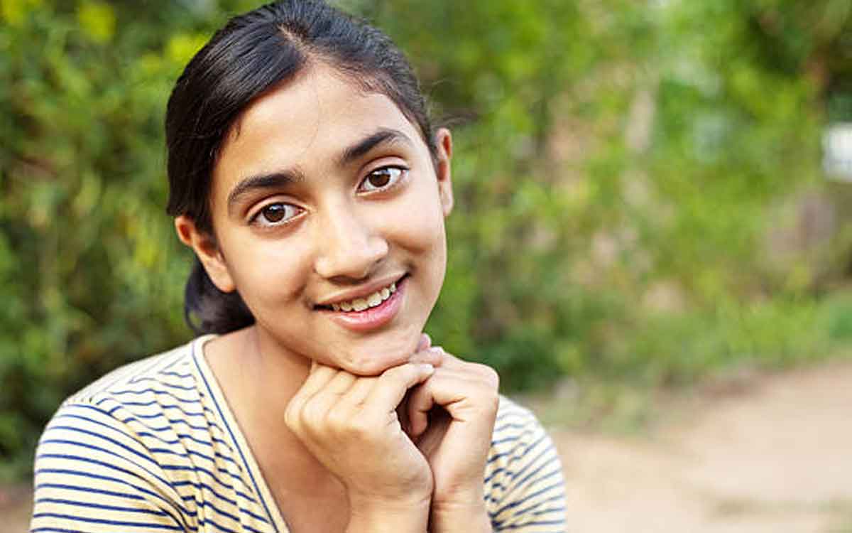 teen age girls must take these foods for their health 