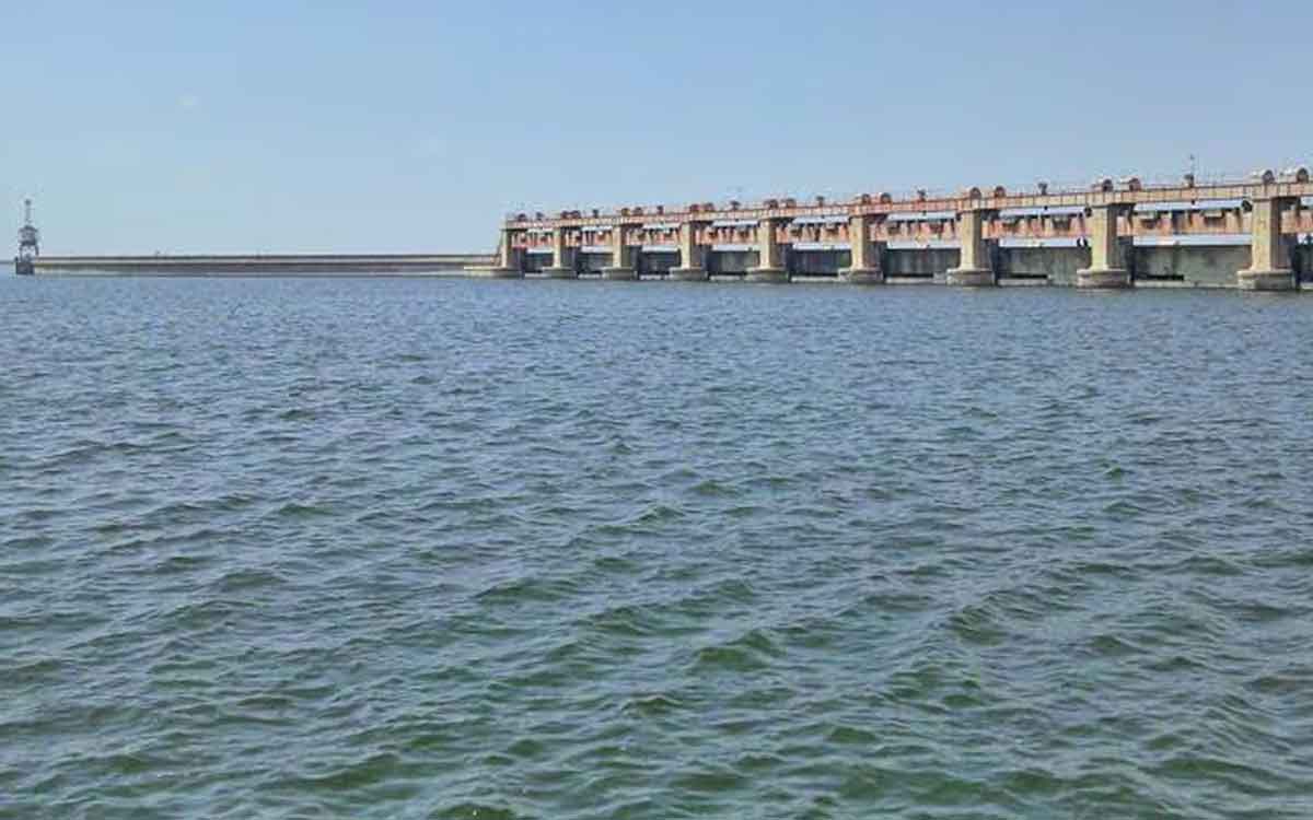 how river godavari is born and what is its story 