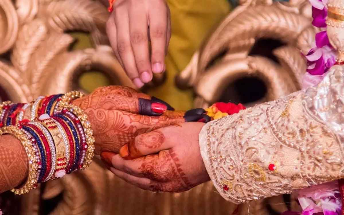 why bride and groom gain weight after marriage 