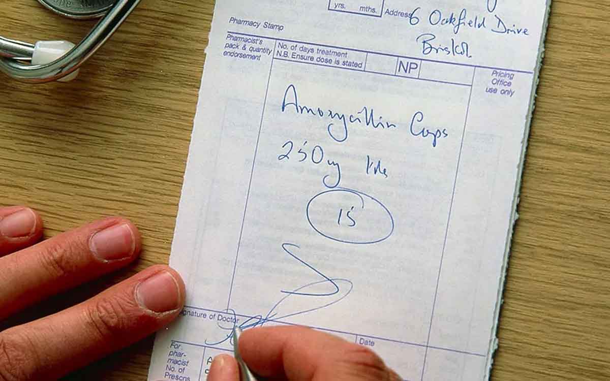 why doctors prescription is not readable 